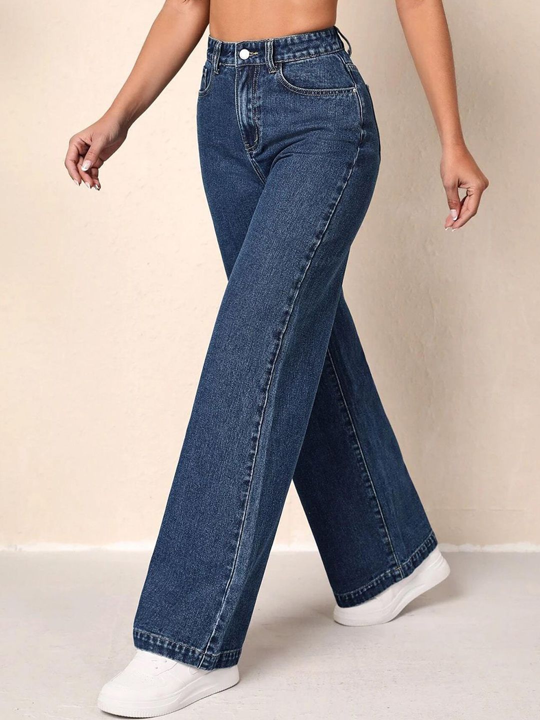 Kotty Women Flared High-Rise Stretchable Jeans