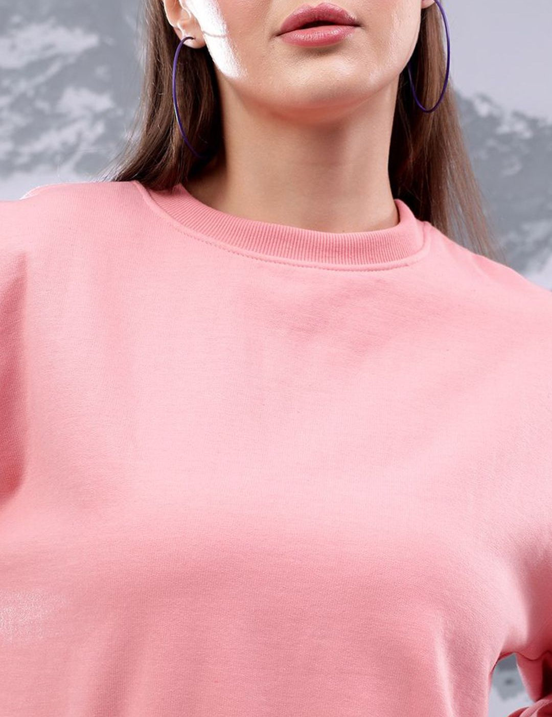 Kotty Women Solid Round Neck Full Sleeve Pullover Sweatshirt