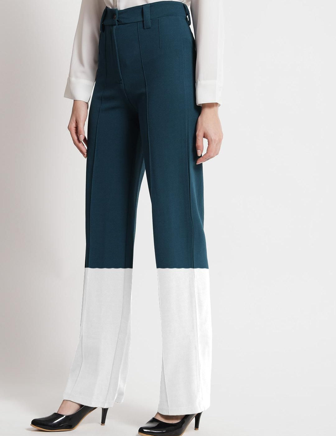 Kotty Women Colourblocked High-Rise Straight Fit Easy Wash Regular Trousers