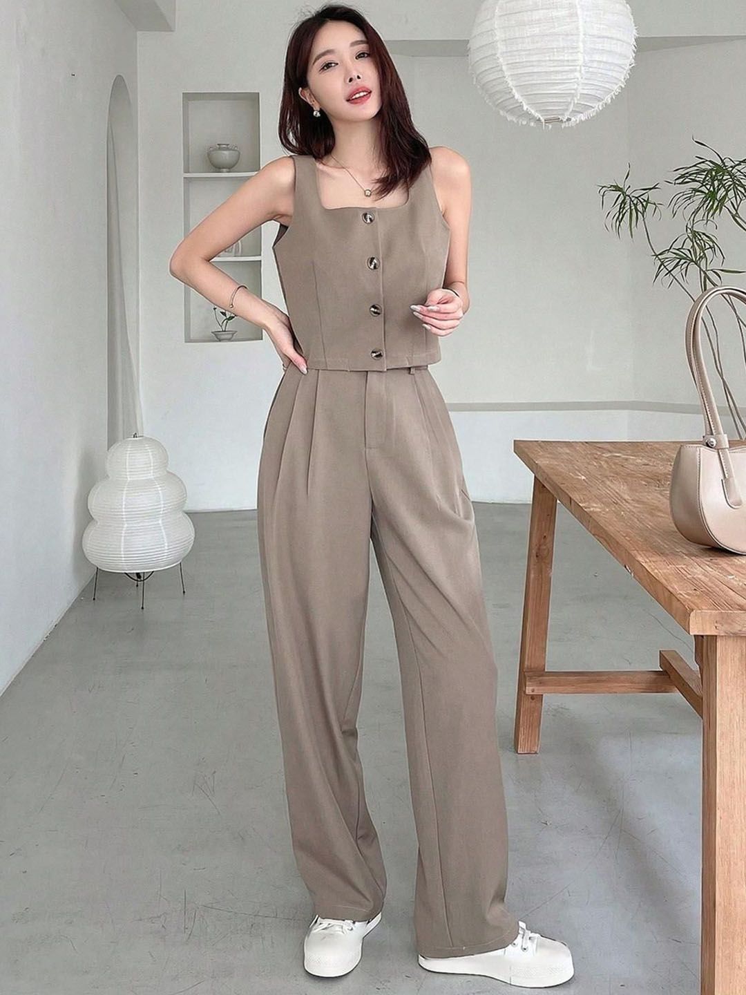 Kotty Brown Square Neck Sleeveless Top With Skirt 