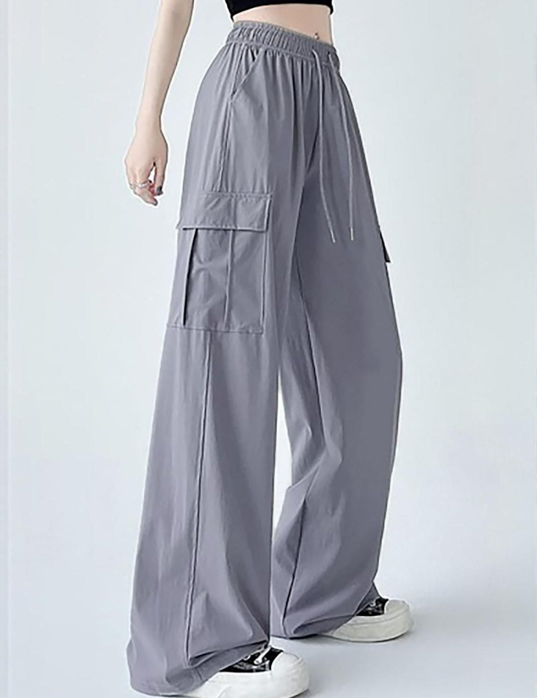 Kotty Women High-Rise Cotton Cargo Trousers