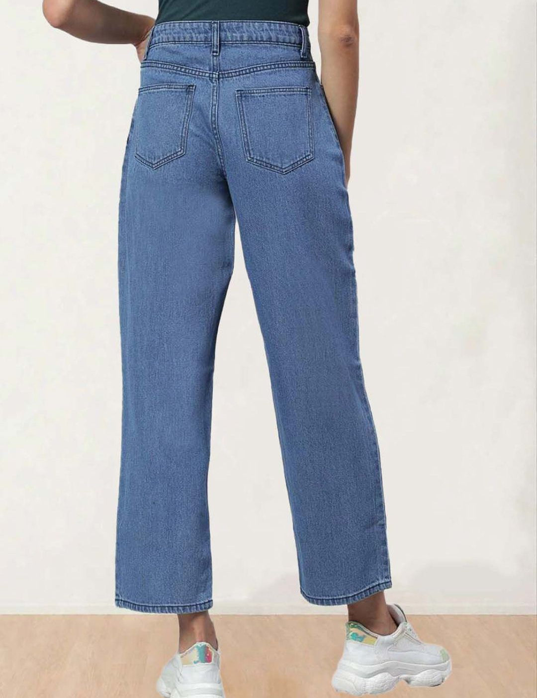 Kotty Women Straight Fit High-Rise Stretchable Jeans