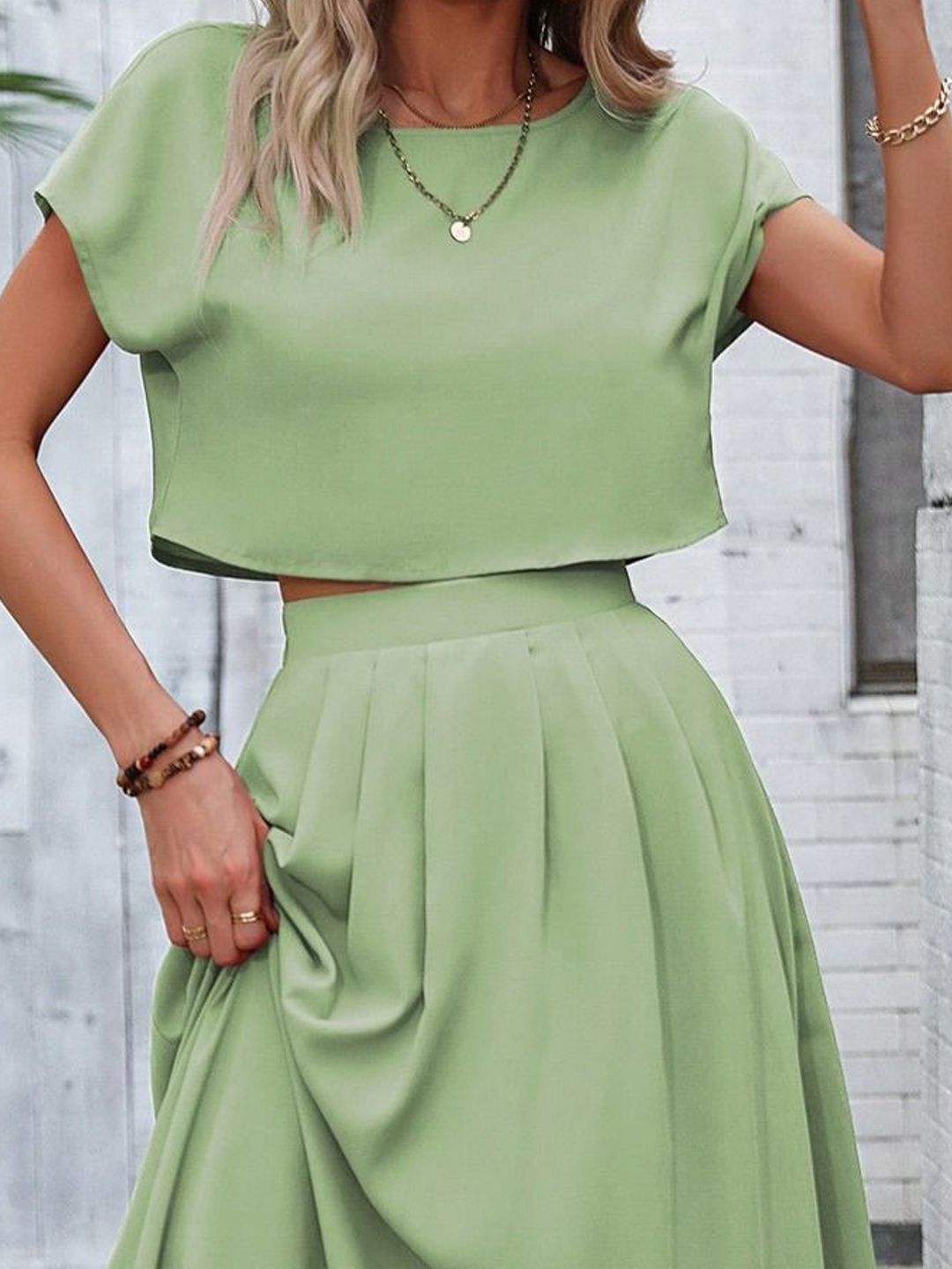 Kotty Women Boat Neck Green Dress Set
