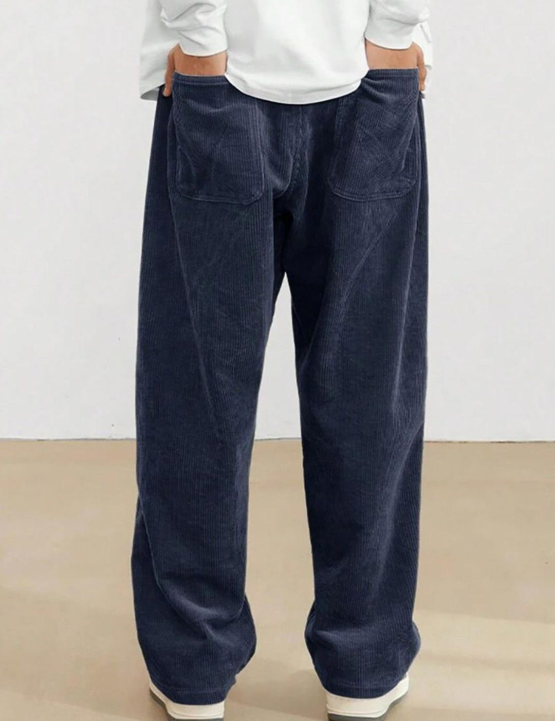 Kotty Men Relaxed Loose Fit High-Rise Corduroy Trousers