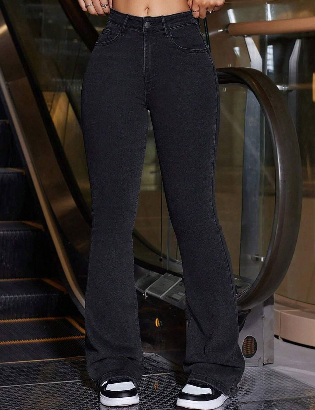 Kotty Women Slim Fit High-Rise Stretchable Jeans