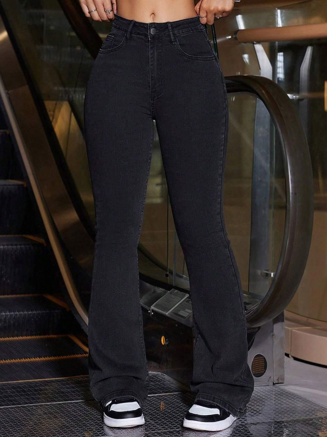 Kotty Women Slim Fit High-Rise Stretchable Jeans