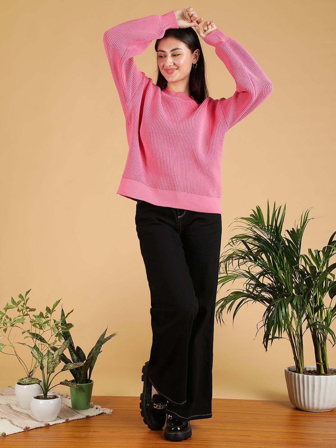 Kotty Women Ribbed Round Neck Pullover