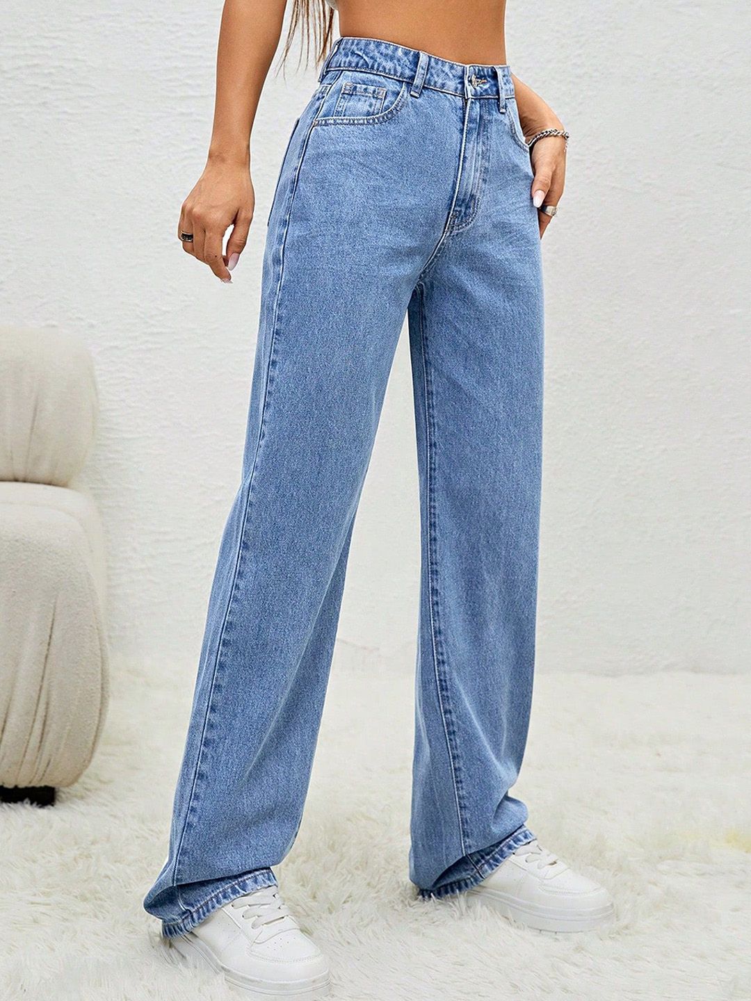 Kotty Women Jean Straight Fit High-Rise Stretchable Jeans