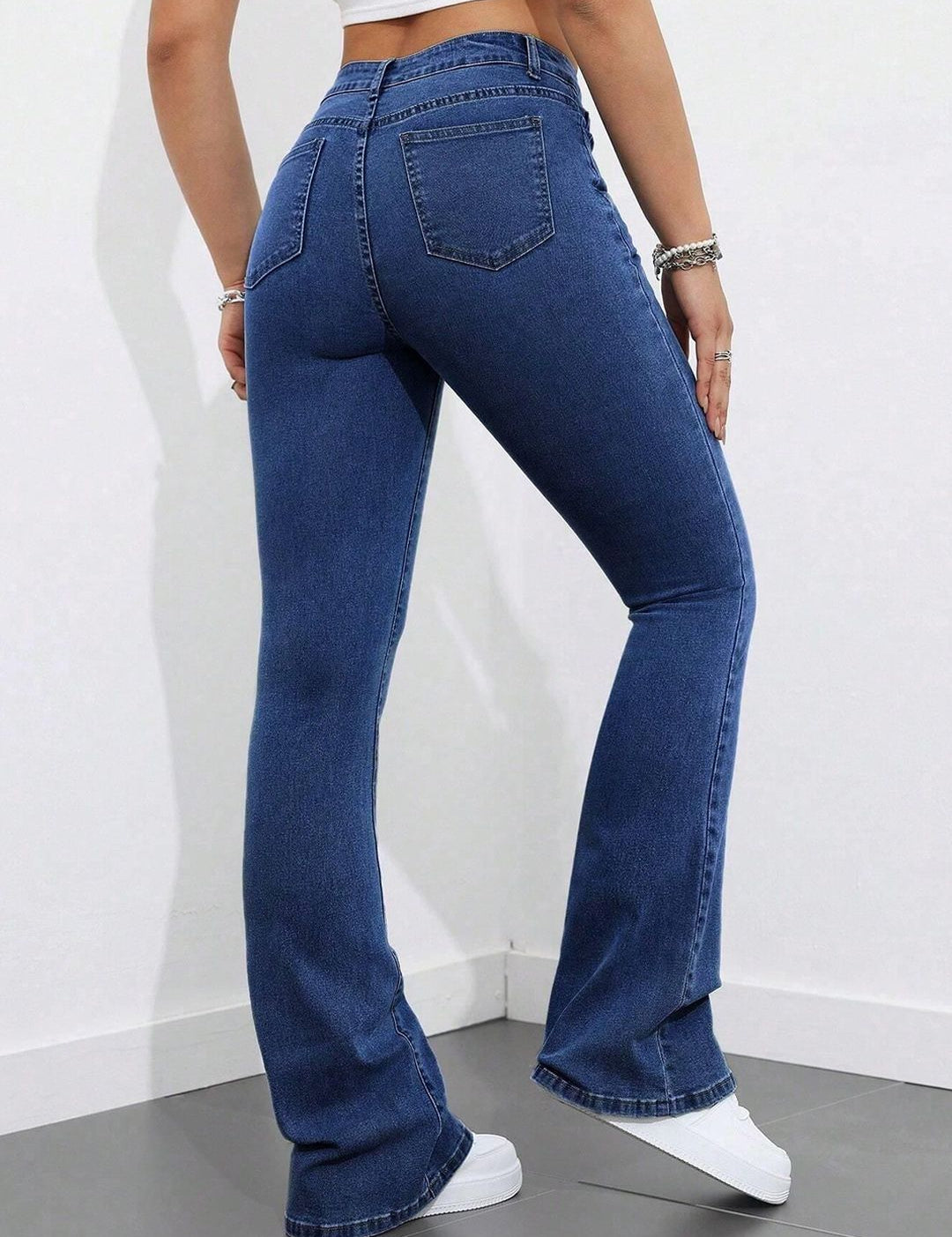 Kotty Women Bootcut High-Rise Stretchable Jeans