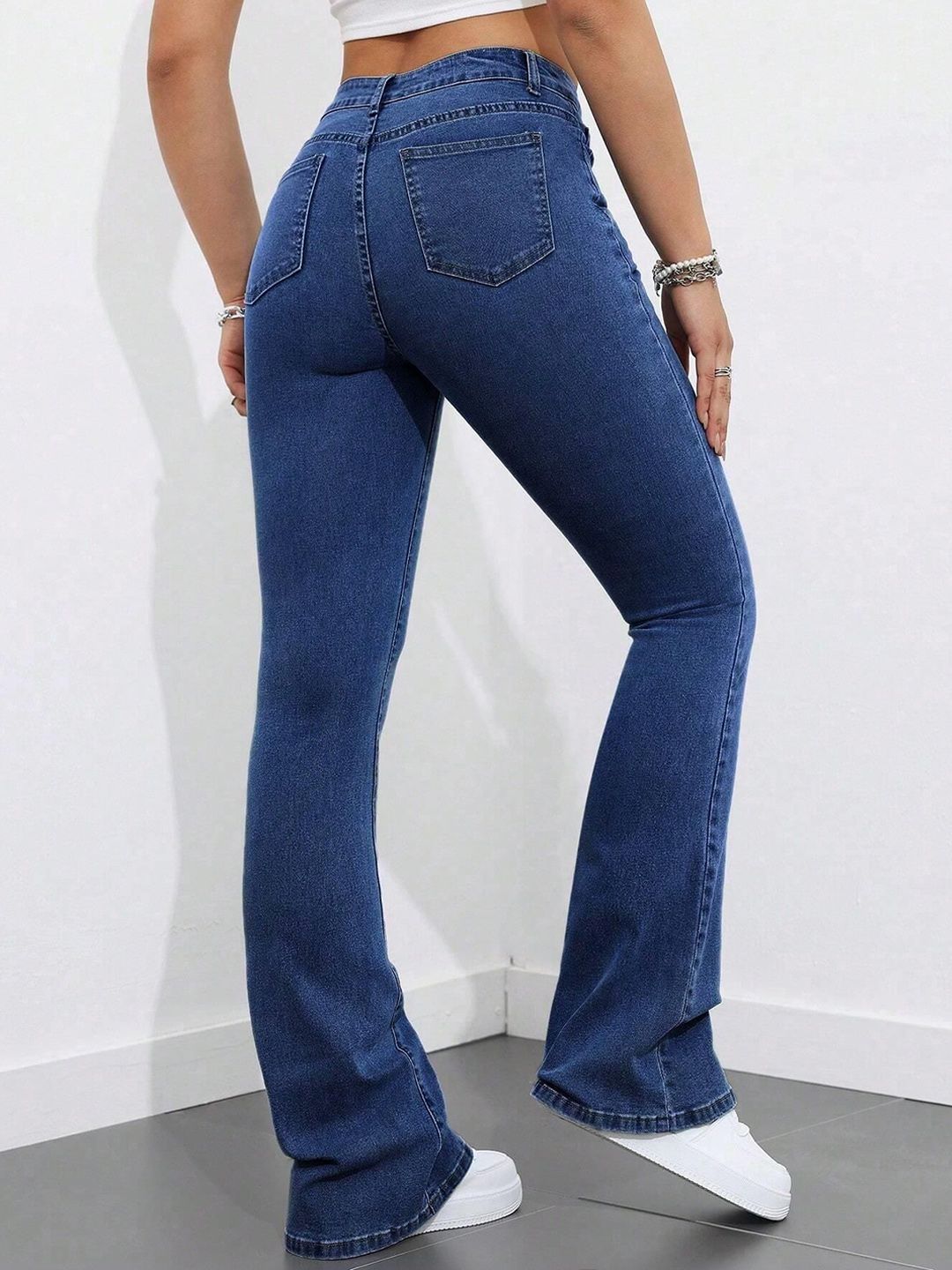 Kotty Women Bootcut High-Rise Stretchable Jeans