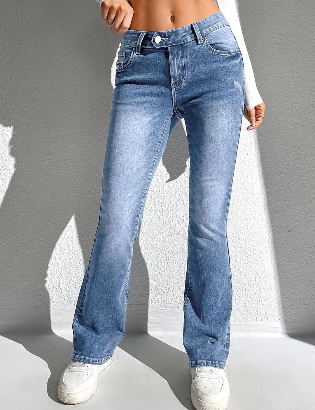Kotty Women Jean Bootcut High-Rise Light Fade Stretchable Jeans