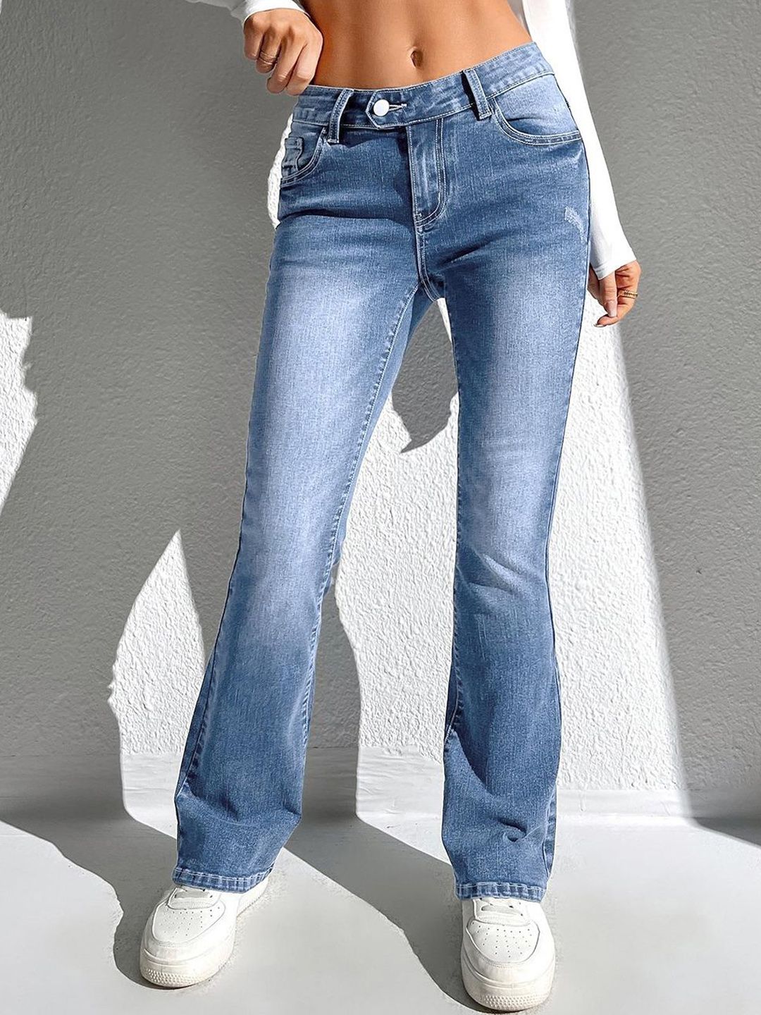 Kotty Women Jean Bootcut High-Rise Light Fade Stretchable Jeans