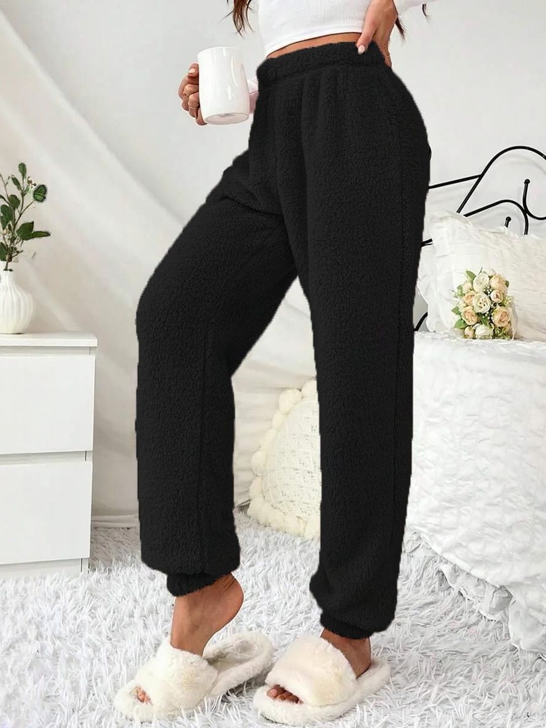 Kotty Women High-Rise Easy Wash Lounge Pants