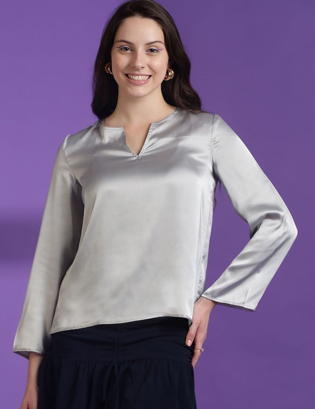 Kotty Women Solid V-Neck Top