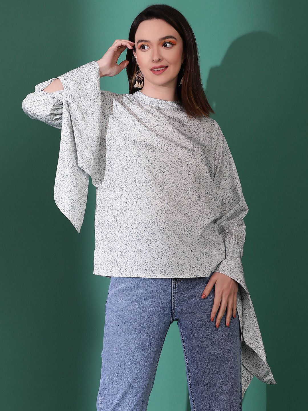 Kotty Women Abstract Printed High Neck  Top