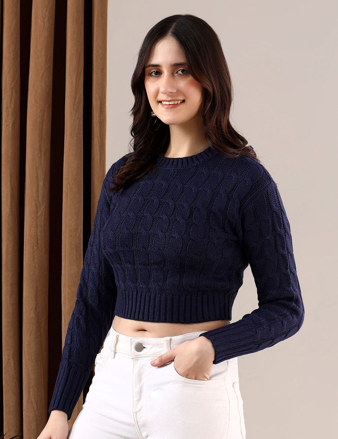 Kotty Women Crop Pullover