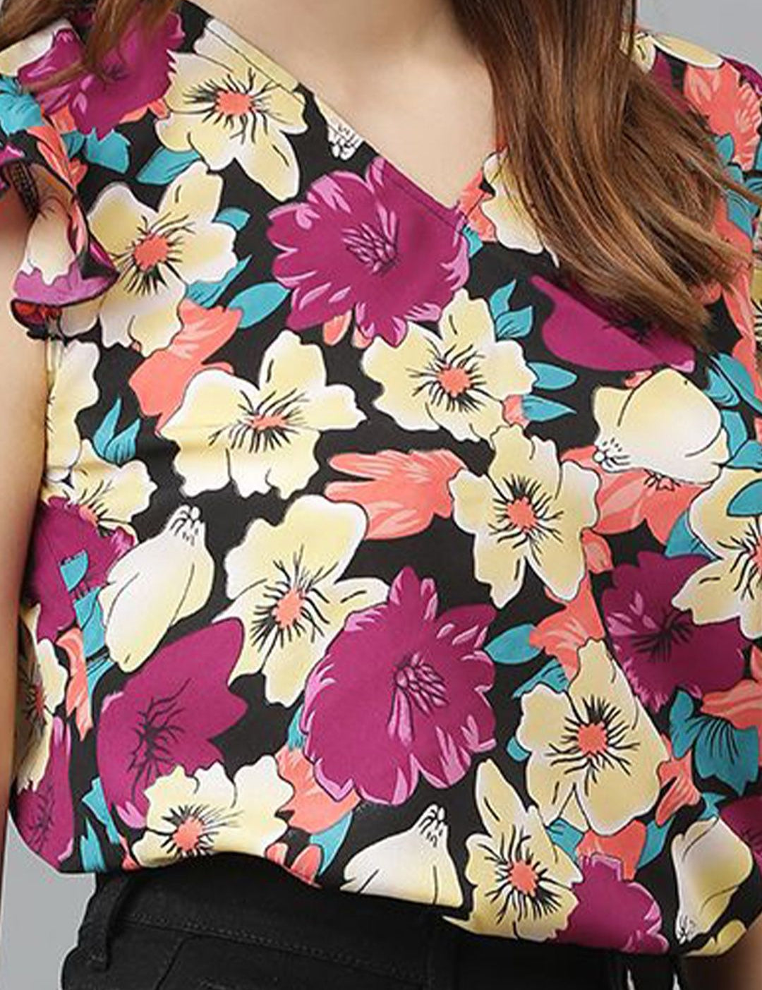 Kotty Women Floral Printed V-Neck Flutter Sleeve Top