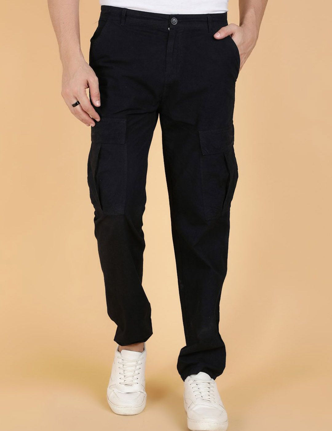 Kotty Men Regular Fit Mid-Rise Black Cargo Trousers