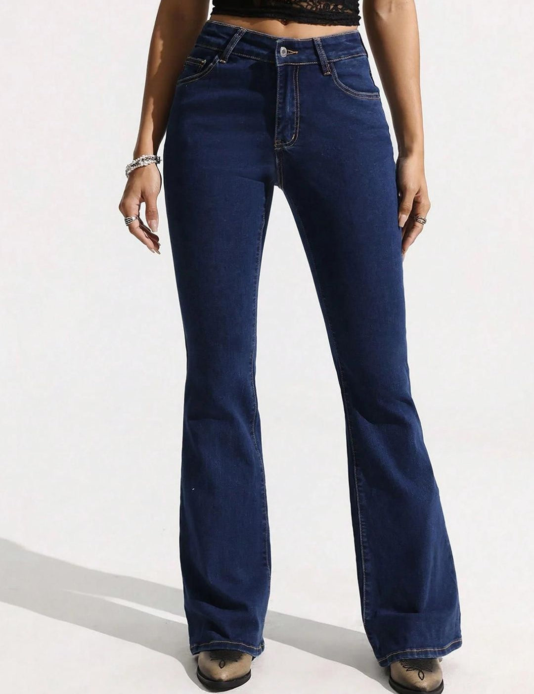 Kotty Women Bootcut High-Rise Stretchable Jeans