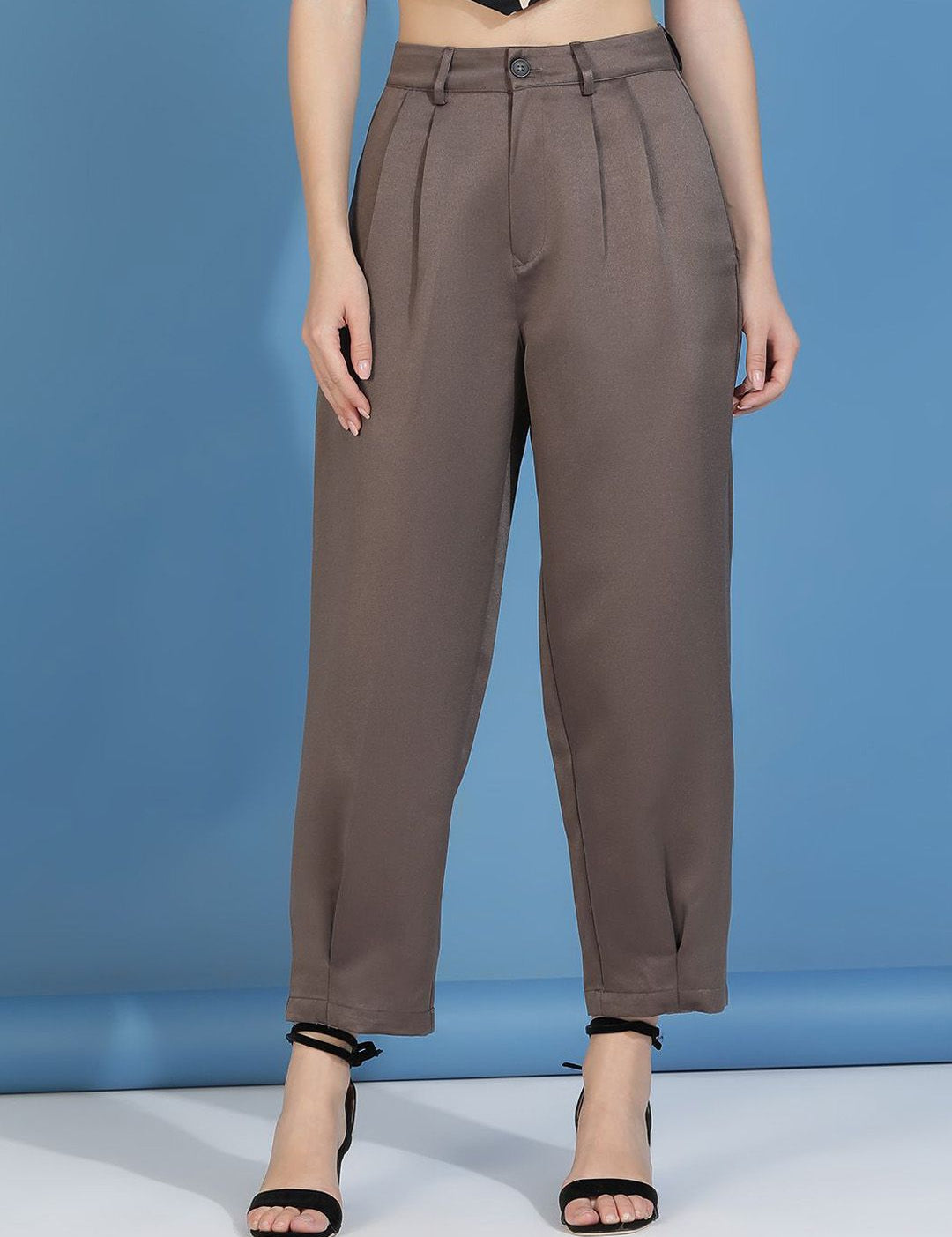 Kotty Women Classic Relaxed Fit High-Rise Pleated Trousers