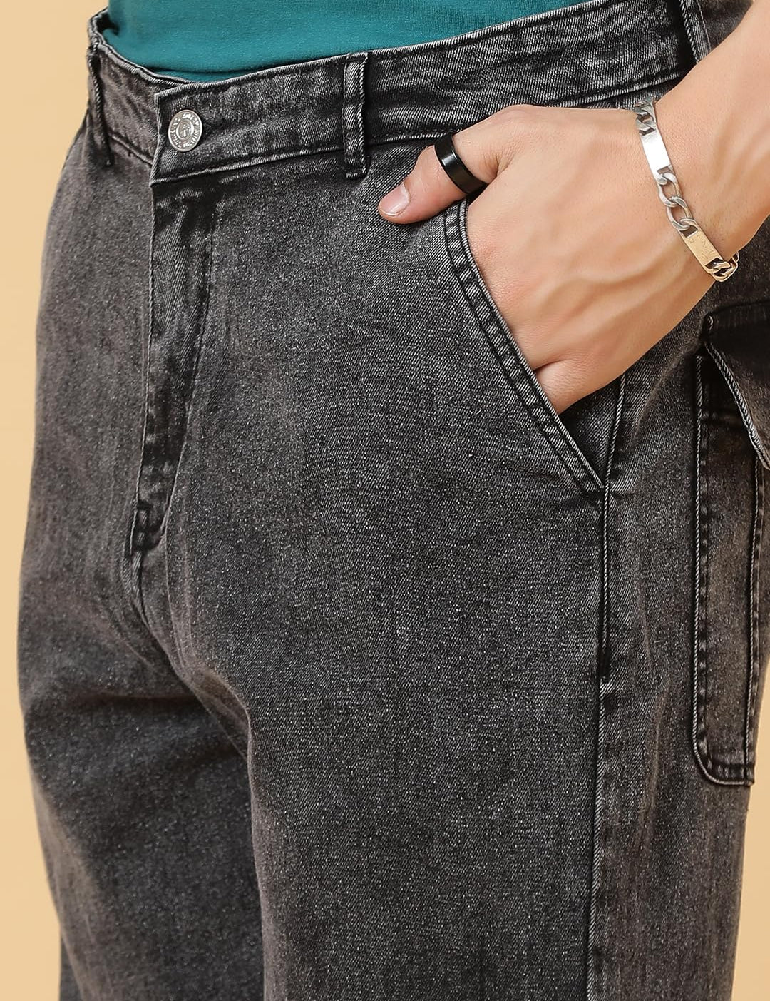 KOTTYMen_sSolidMidRiseStraightFitStylishLookingCargoJeans4_1.jpg