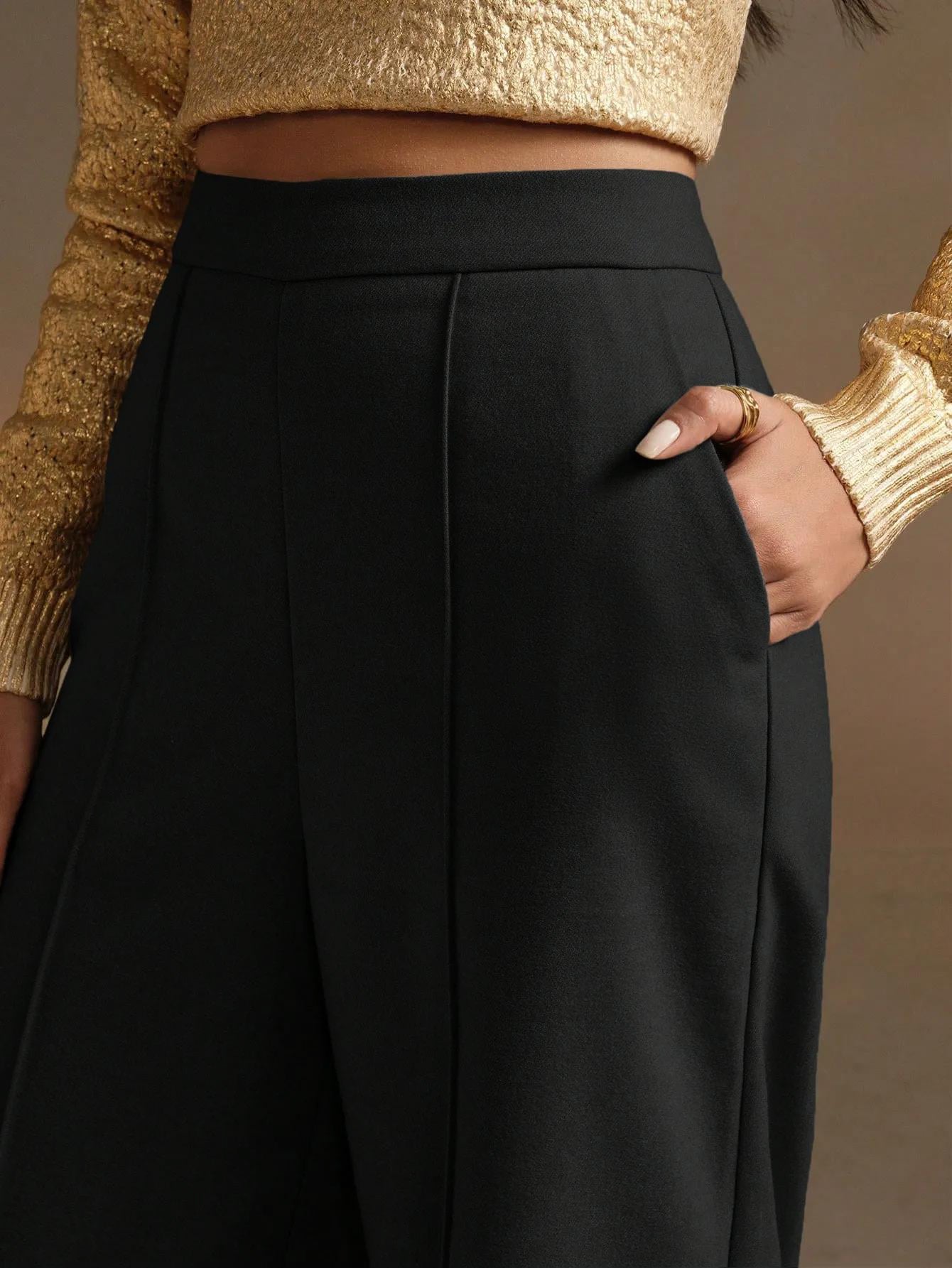High-Waisted White Wide-Leg Pleated Trousers