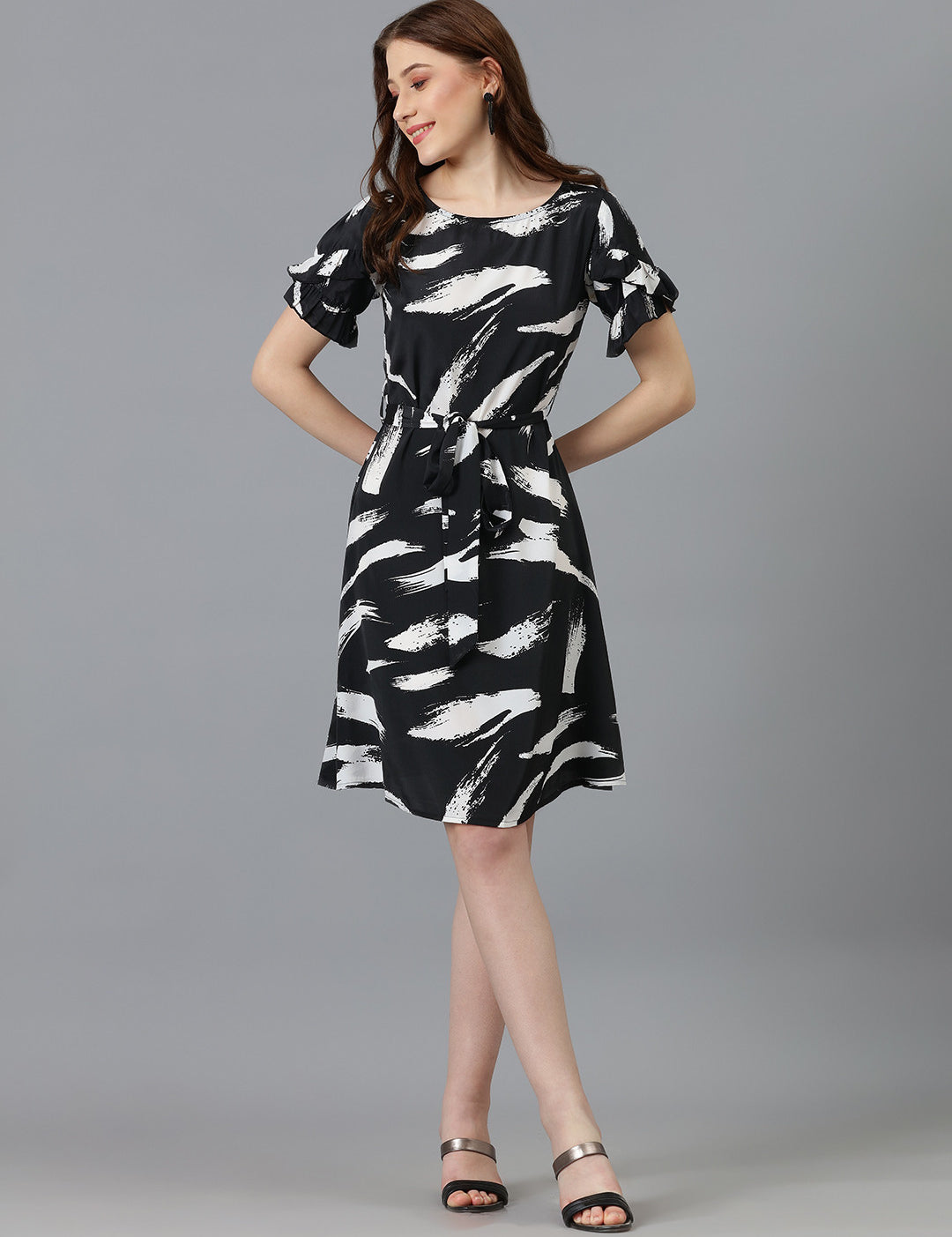 KOTTY Women's V-Neck Straight Bodycon Dress