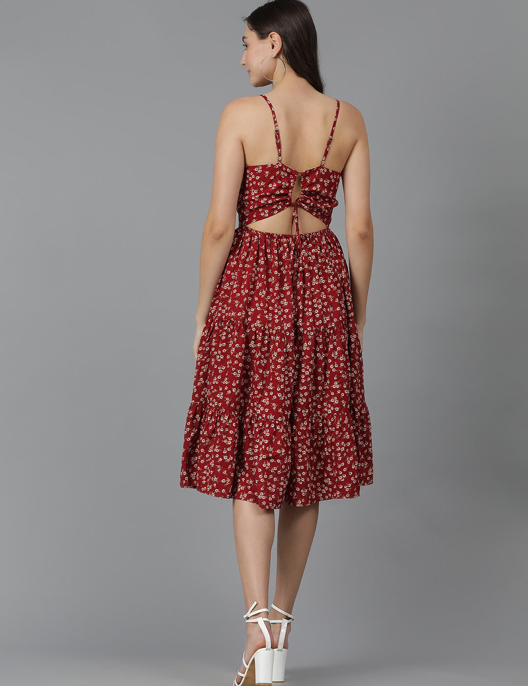 KOTTY Women's Fit and Flare Floral Print Dress