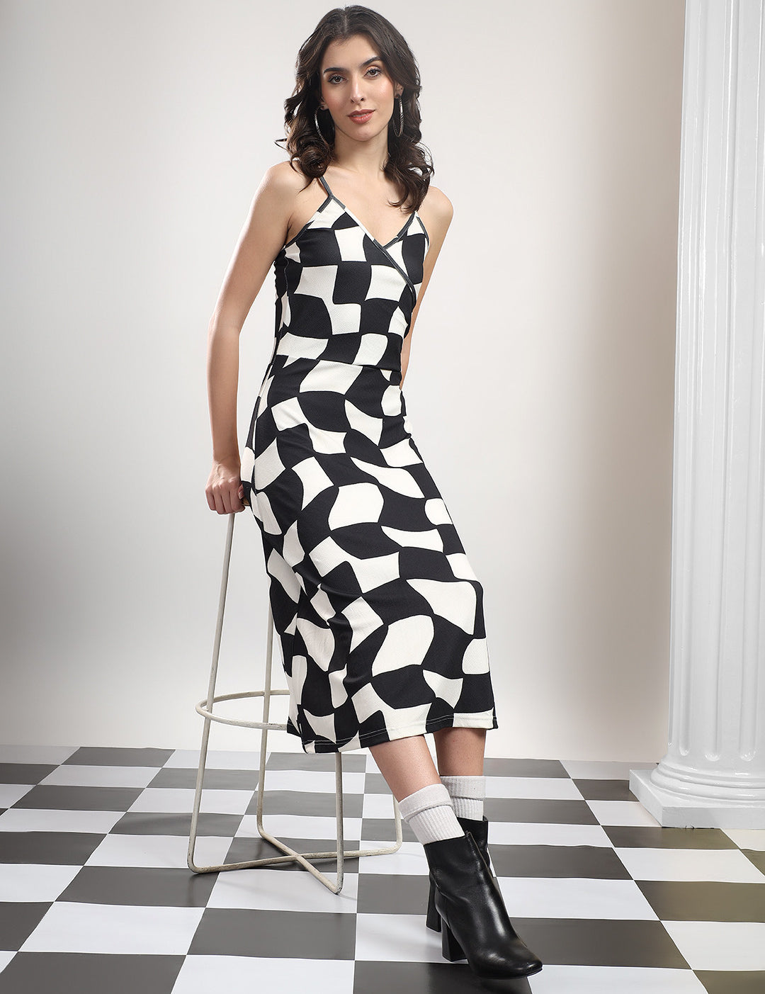 KOTTY Women's Solid Stylish Bluish Black Casual Dress