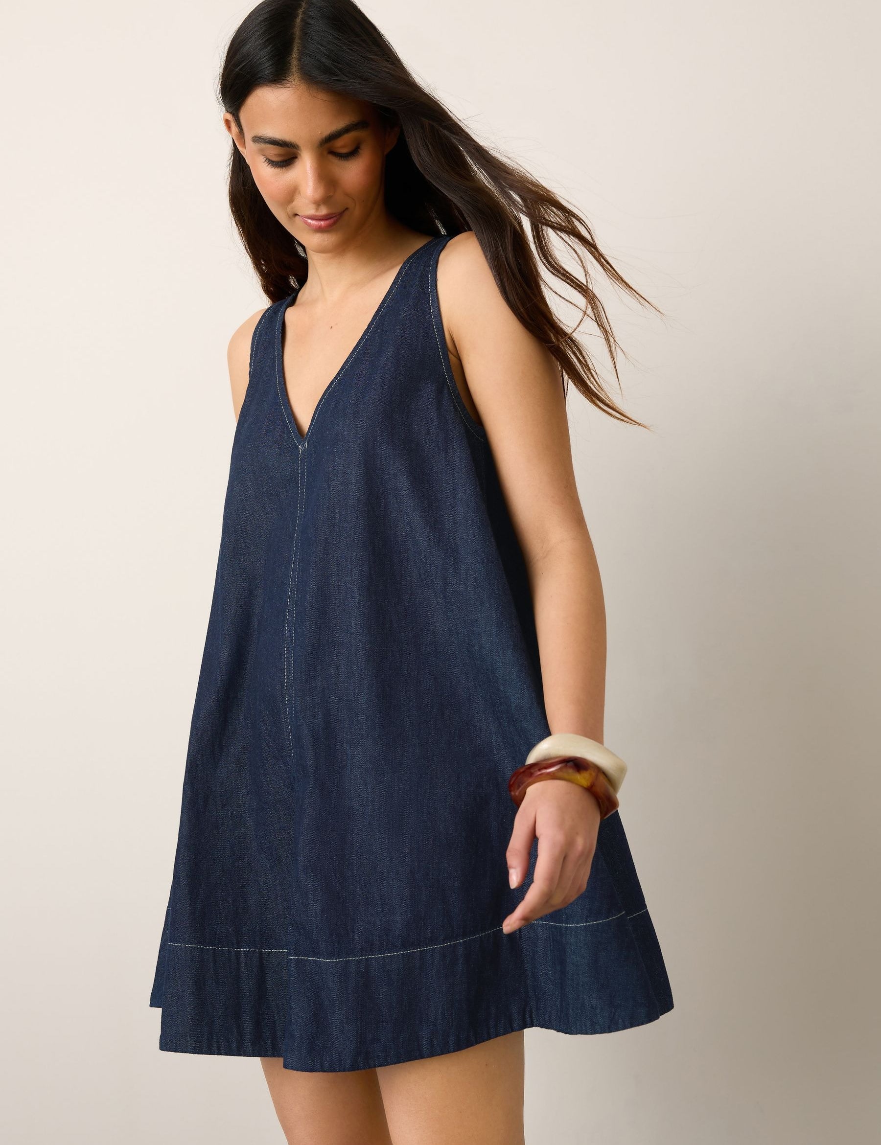 KTTDRESS585_1.jpg