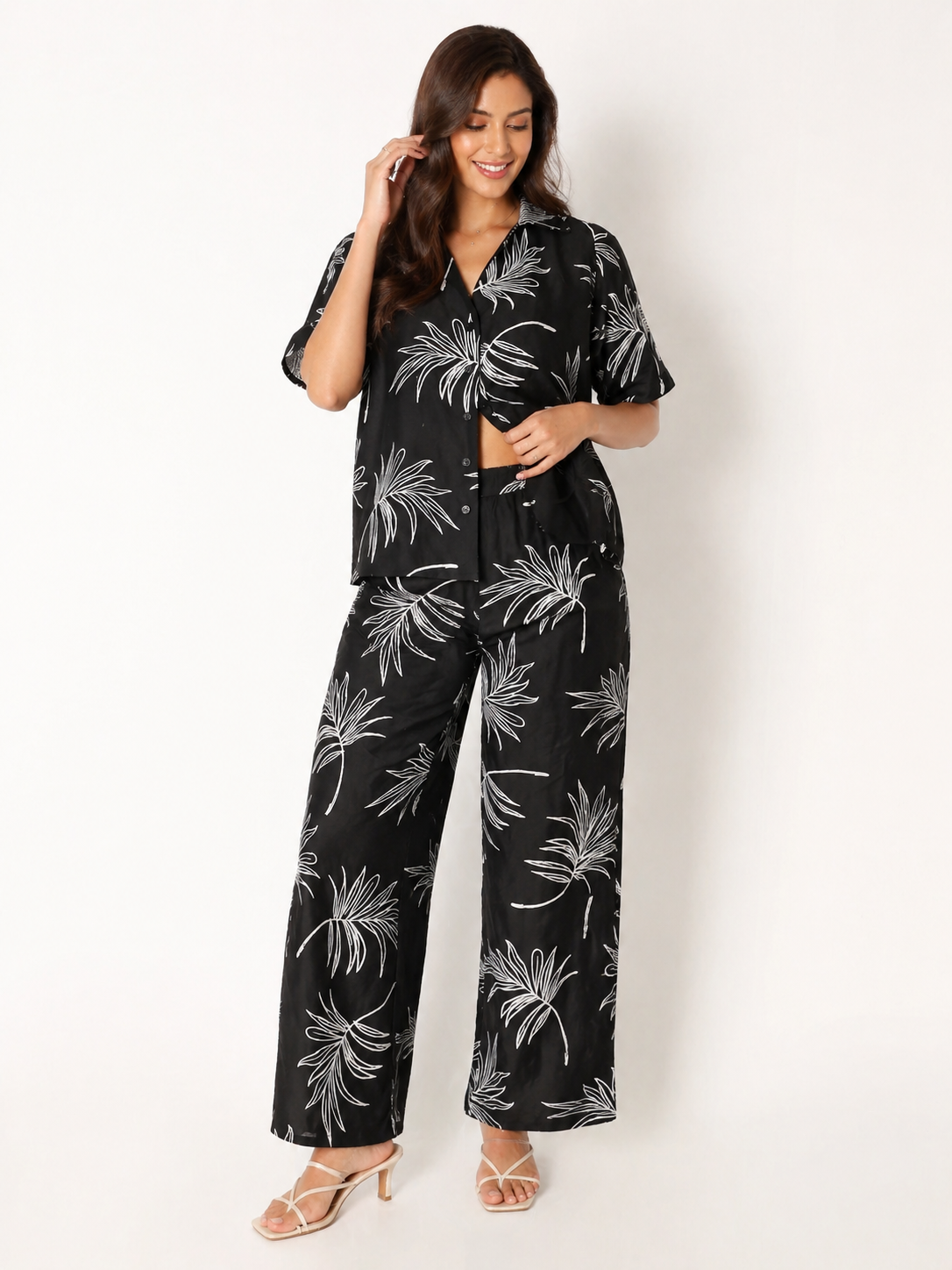 KOTTY Women Black Floral Print Co-ord Set