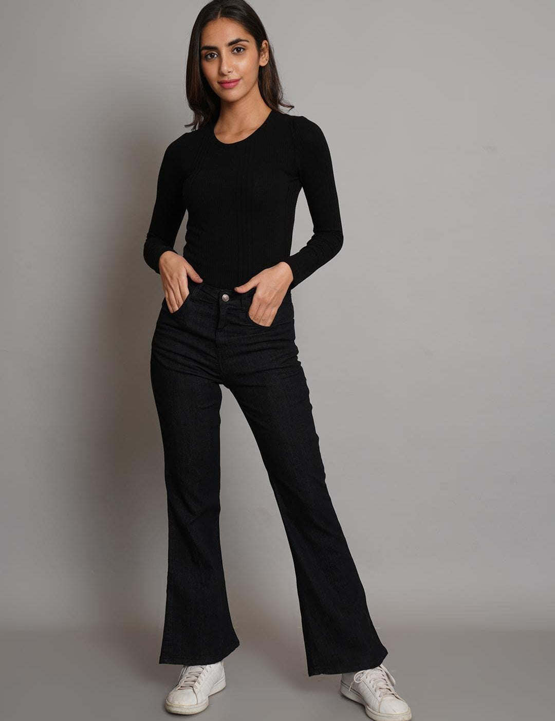 KTTLADIESJEANS1092_4_4f8085b4-fe3e-41b4-8252-6de6673cd2a6.jpg