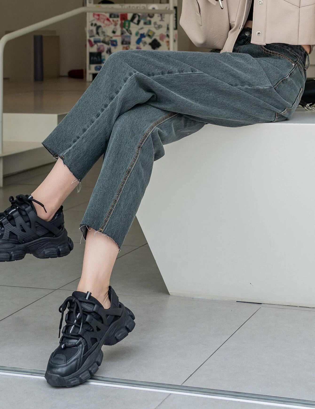 KOTTY Regular Women Dark Grey Jeans 