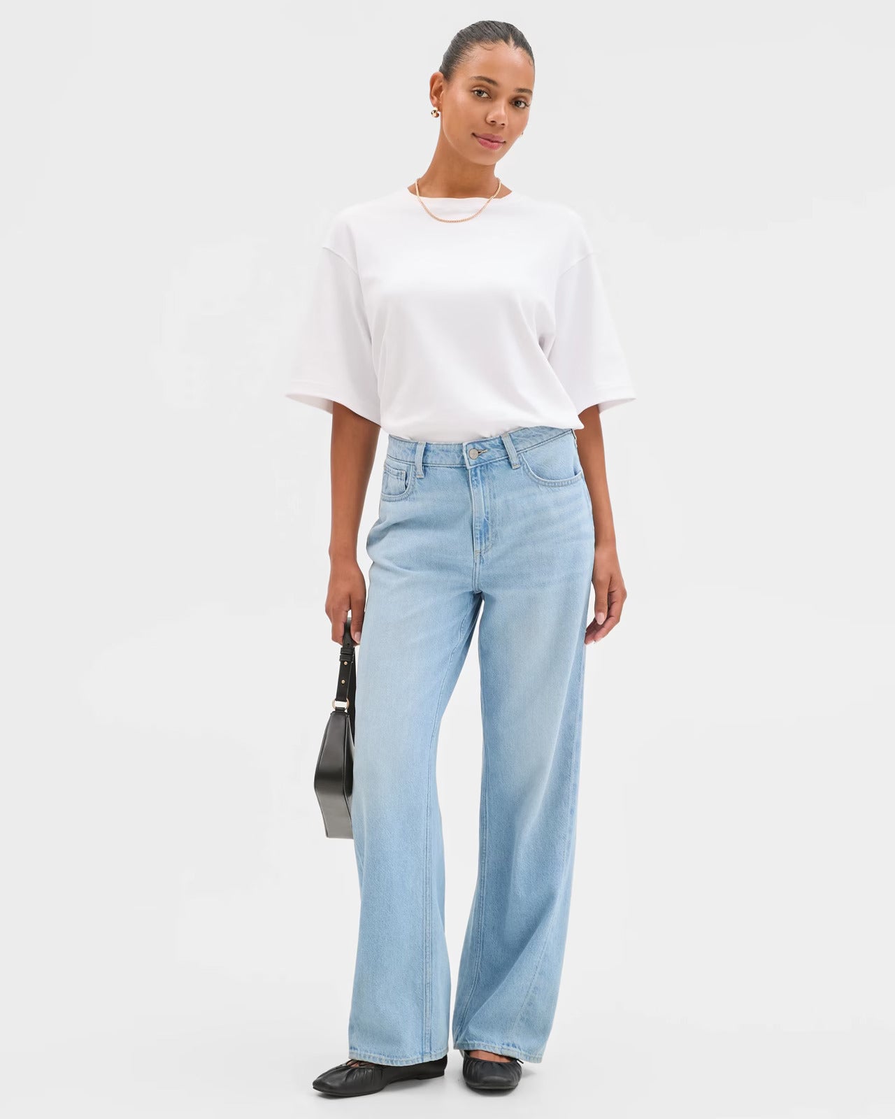 KTTLADIESJEANS1151_KTTLADIESJEANS3208_1_d52fca71-8b2d-4eff-996b-8553cab62c52.jpg