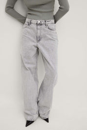 Women's Grey Washed Regular Fit Jeans