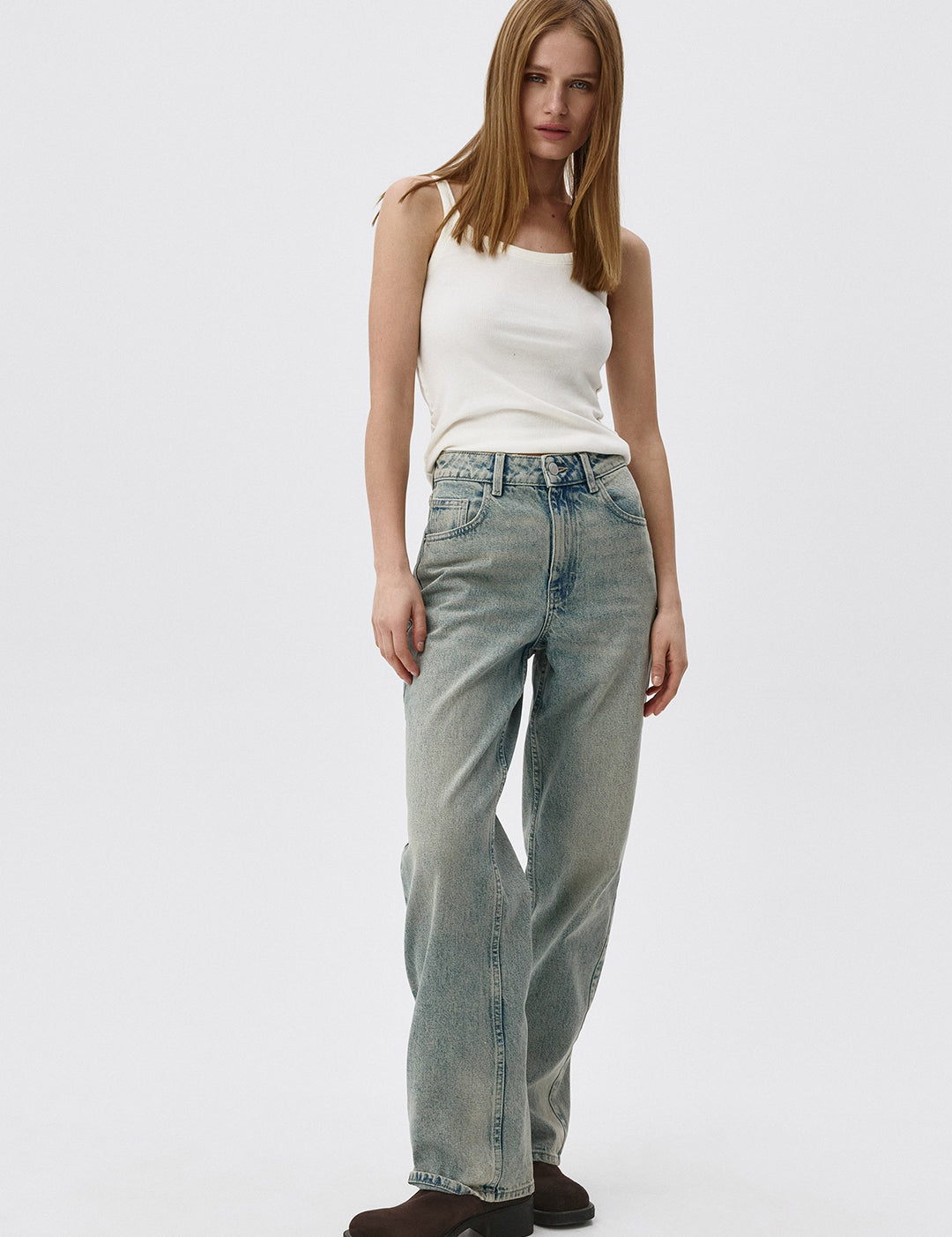 KTTLADIESJEANS3255_823_1_844c8a89-eb35-4113-ae3c-bfb6e63e60c0.jpg