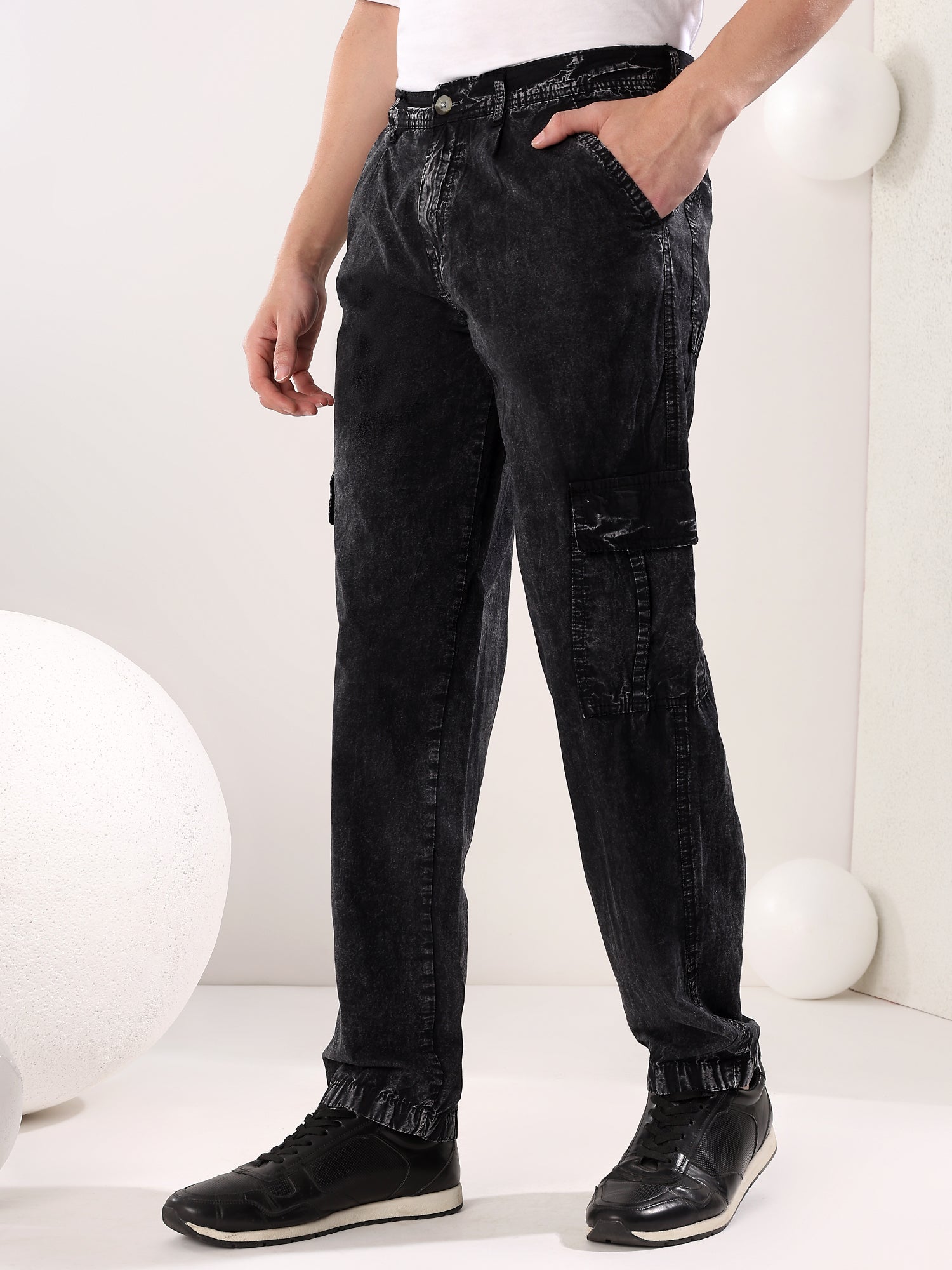 Men's Dark Wash Denim Jeans