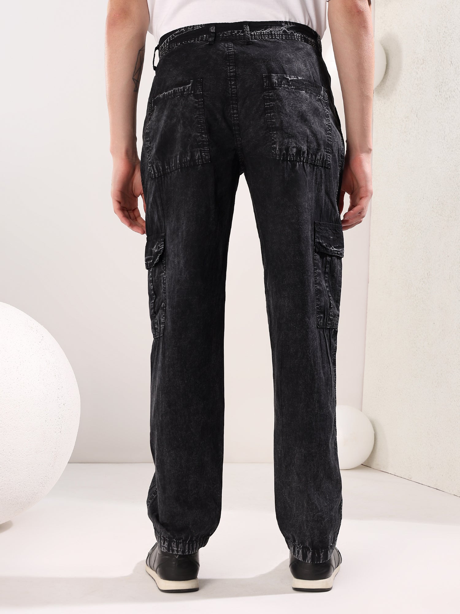 Men's Dark Wash Denim Jeans