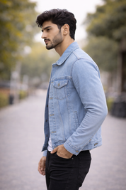 Men's Light Wash Classic Fit Denim Trucker Jacket