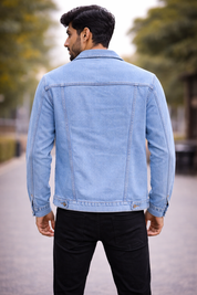 Men's Light Wash Classic Fit Denim Trucker Jacket