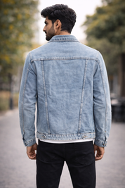 Men's Light Wash Classic Fit Denim Trucker Jacket