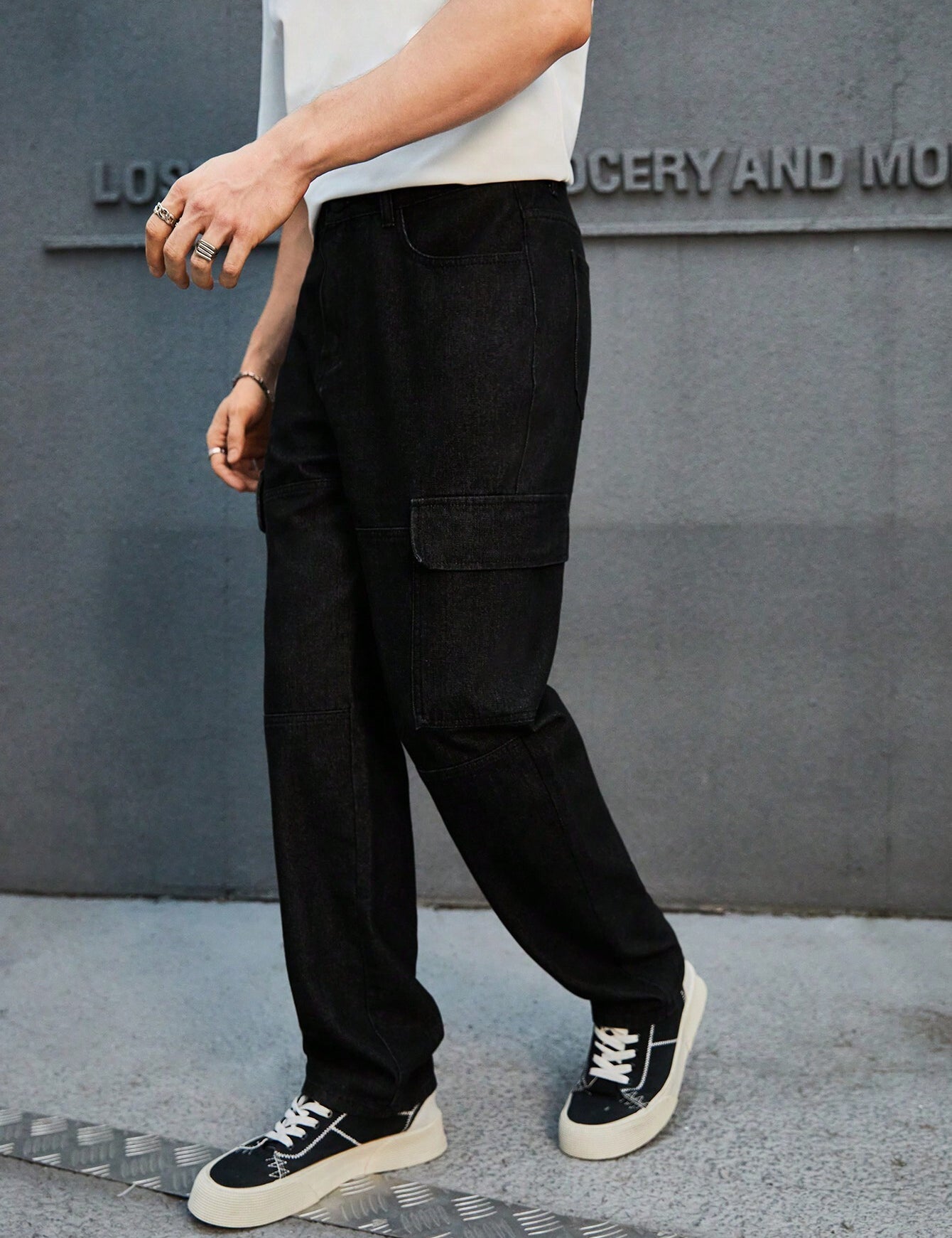 KOTTY Loose Fit Men Black Jeans