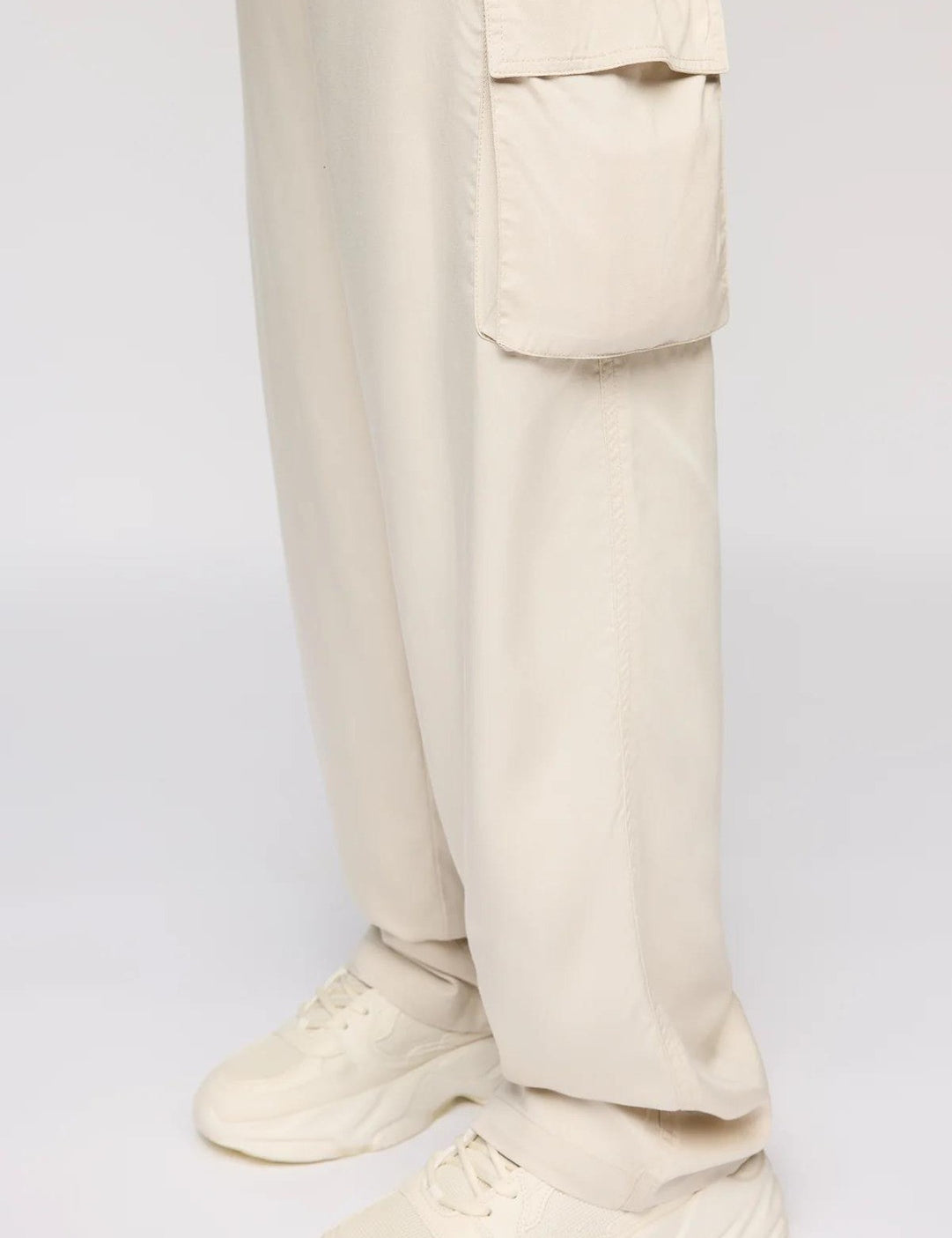 KOTTY Straight Fit Men White Jeans
