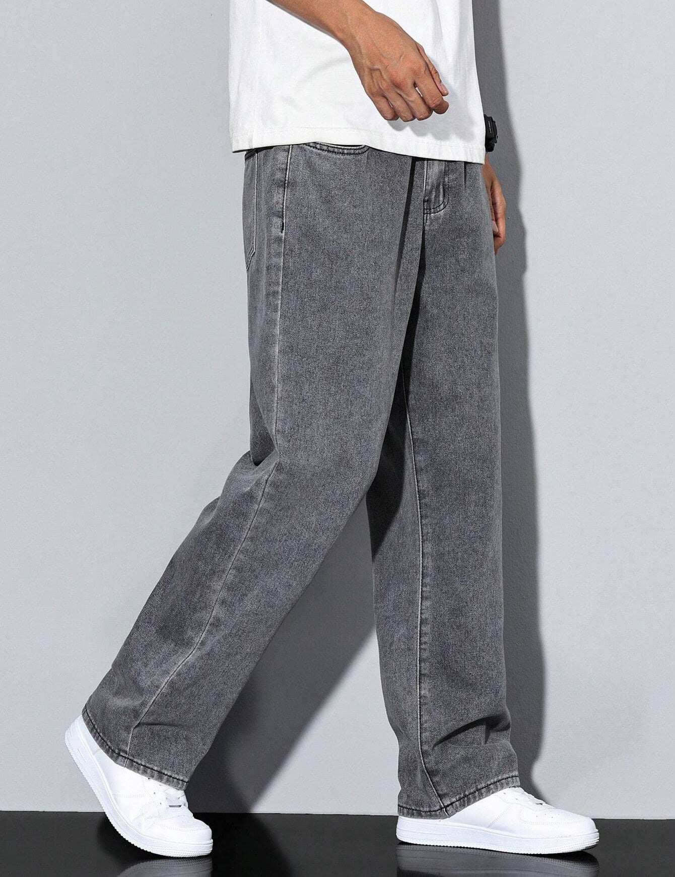 KOTTY Straight Fit Men Grey Jeans