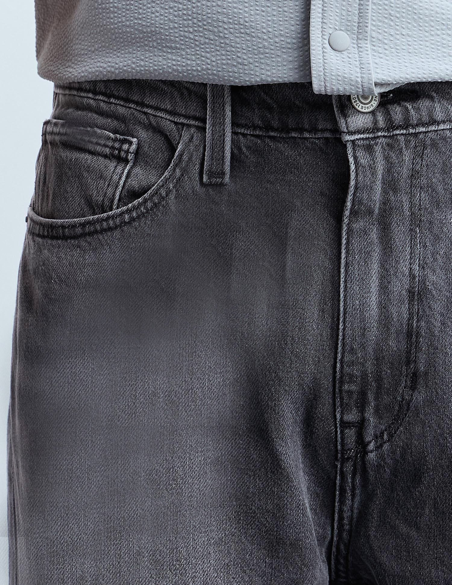 Men’s Grey Washed Straight Leg Jeans
