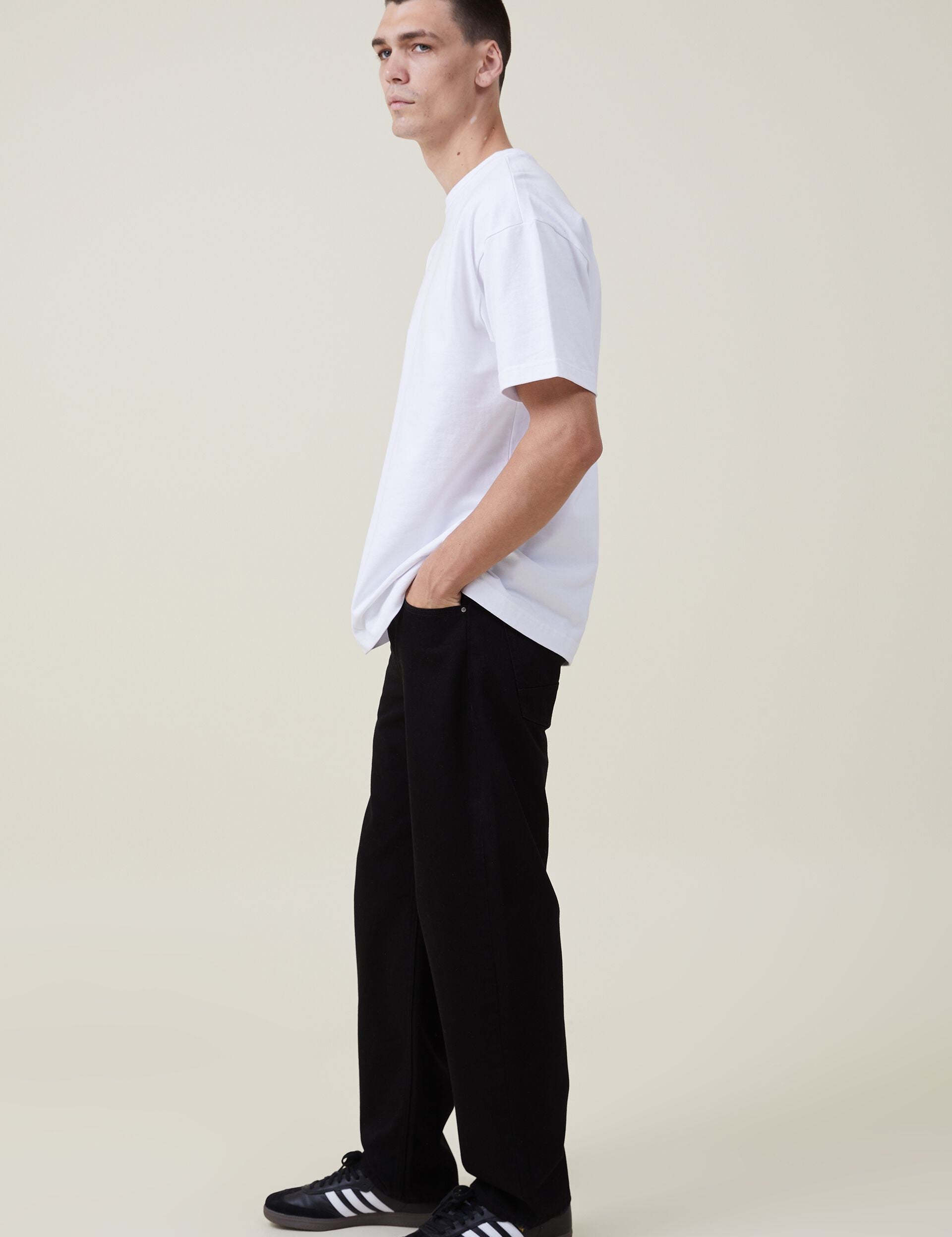 KOTTY Men's Regular Mid Rise Black Jeans
