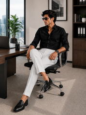 Men's Off White Pleated Dress Trousers