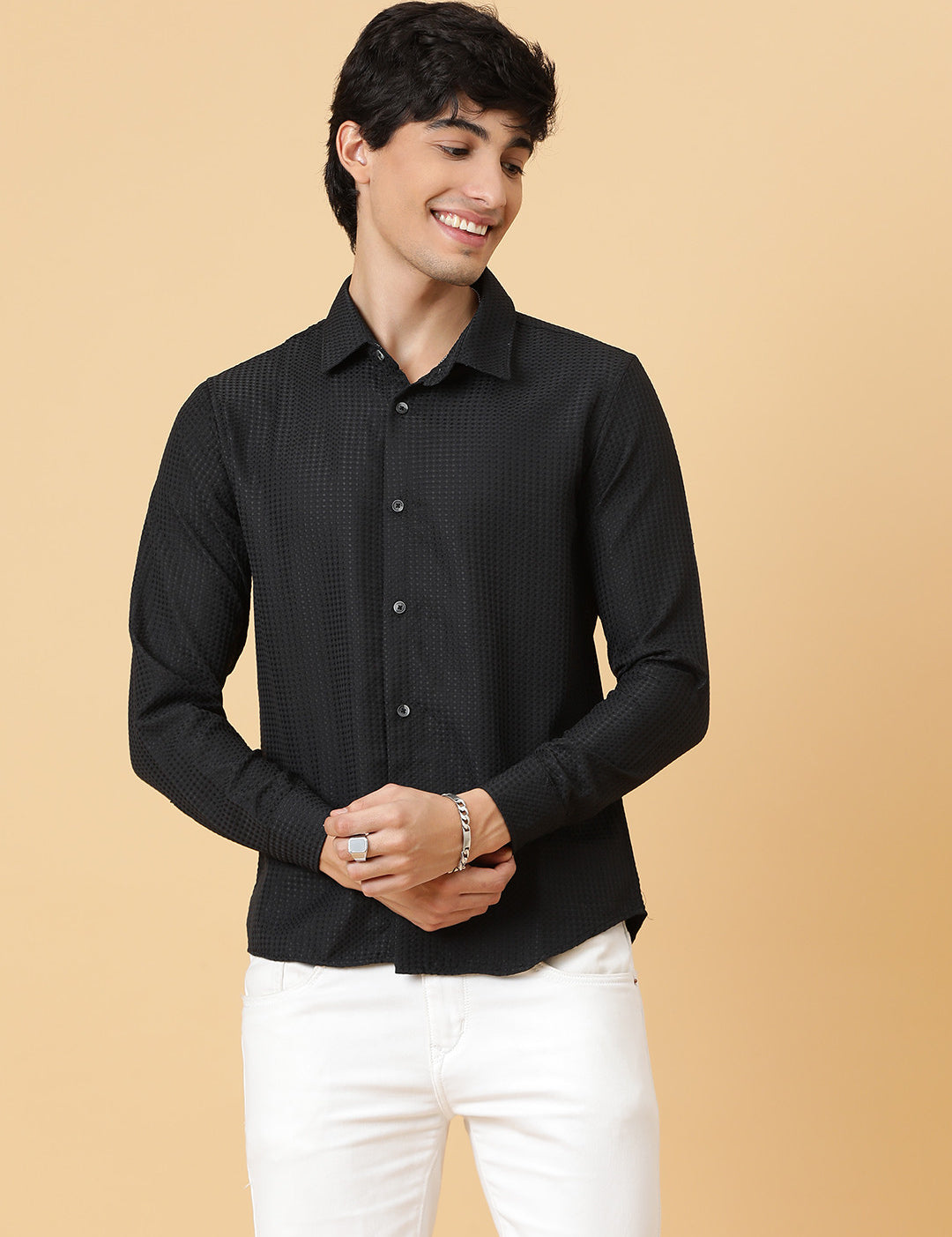 KOTTY Men Solid Casual Black Shirt 