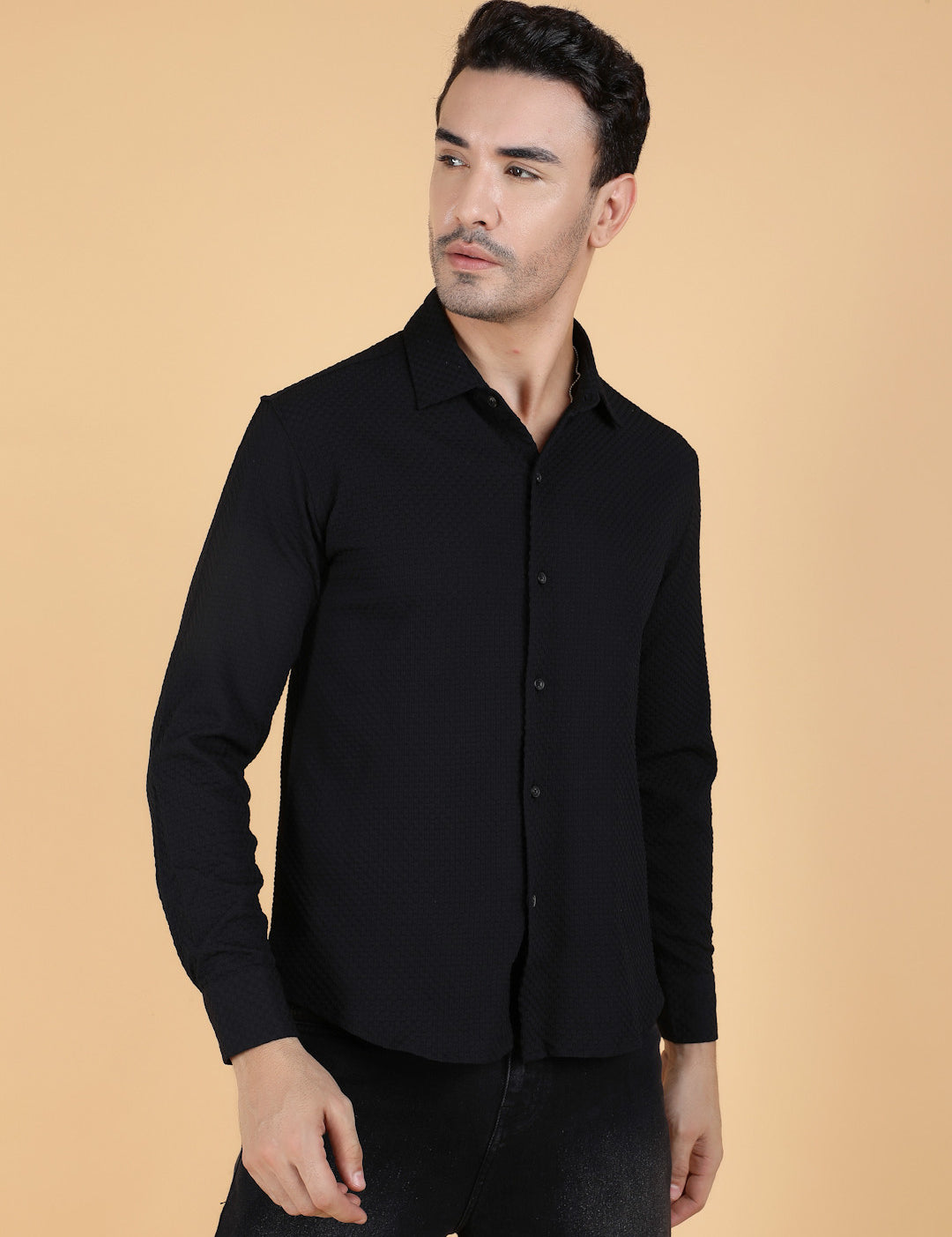 KOTTY Men Solid Casual Black Shirt 