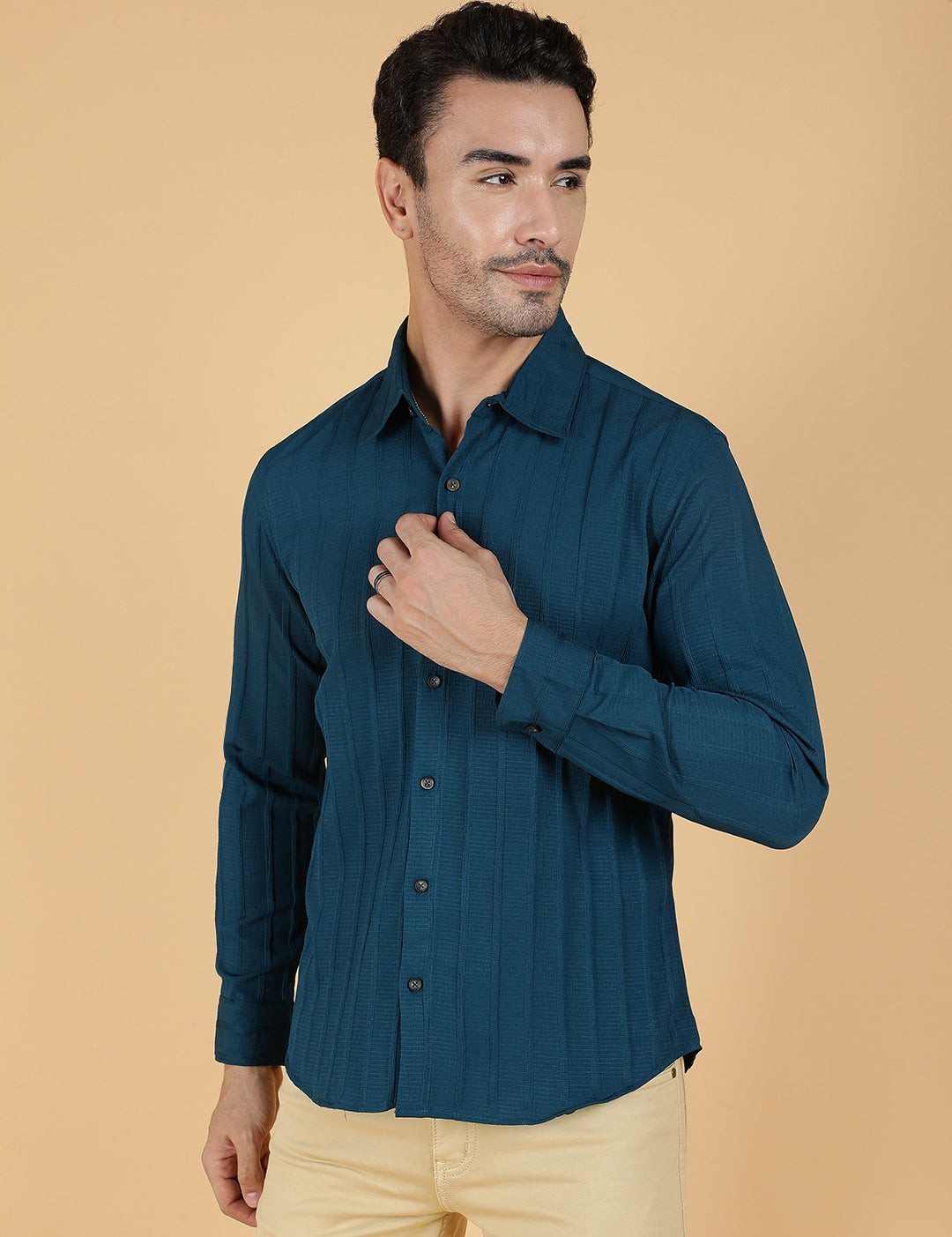 KOTTY Men Solid Casual Blue Shirt 
